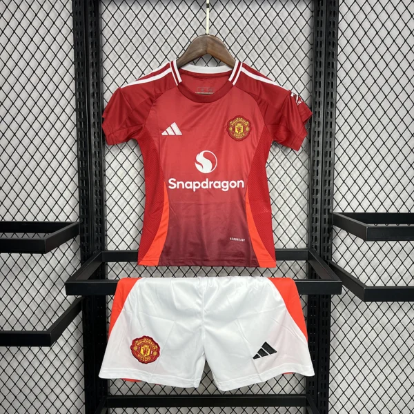 Niños Manchester united 2024