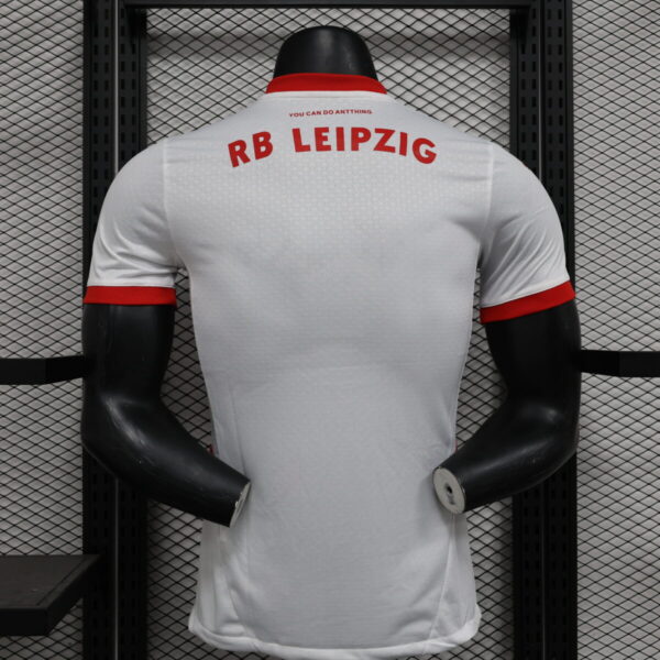 Camiseta Leipzig titular 24/25 - Image 5