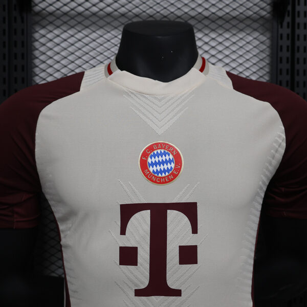 Camiseta Bayern Munich especial 2025 - Image 3