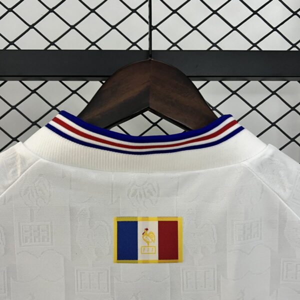 Camiseta Retro Francia 2006 - Image 5