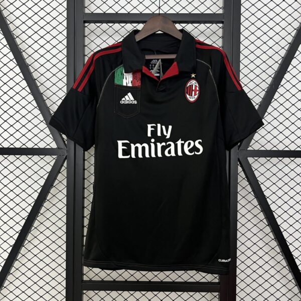 Camiseta Retro Milan 2012