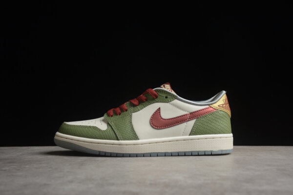 Nike Air Jordan low OG Y