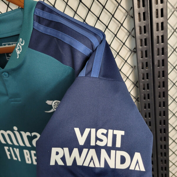 Camiseta Retro Arsenal 2023 alternativa - Image 2