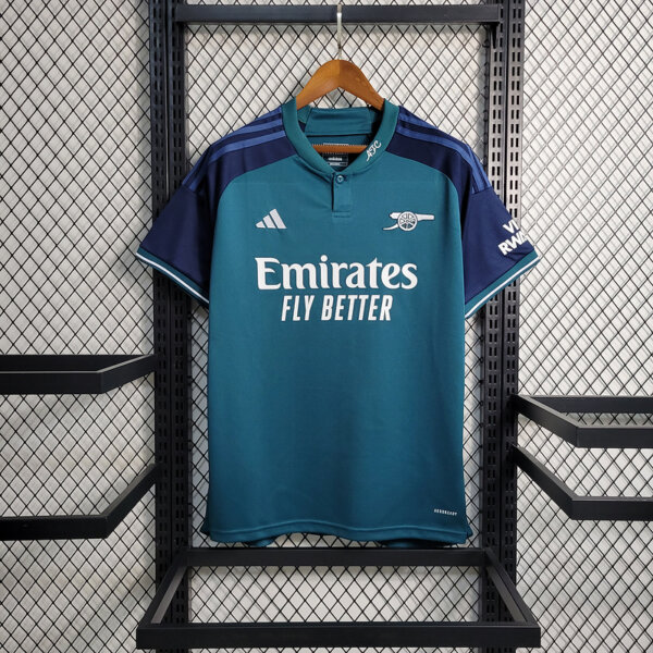 Camiseta Retro Arsenal 2023 alternativa