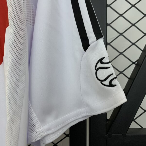 Camiseta Retro River Plate 2006 - Image 4