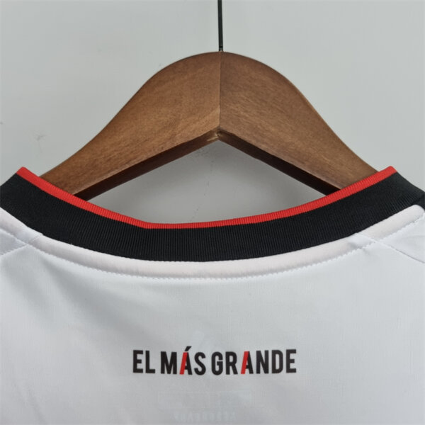 Camiseta Retro River Plate 2018 - Image 4
