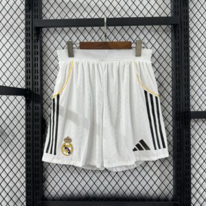 Short Real Madrid 2025-26
