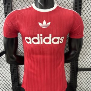 Camiseta casual Adidas Roja